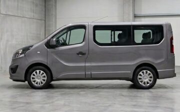 Buchen Opel Opel Vivaro 9 Sitzer 